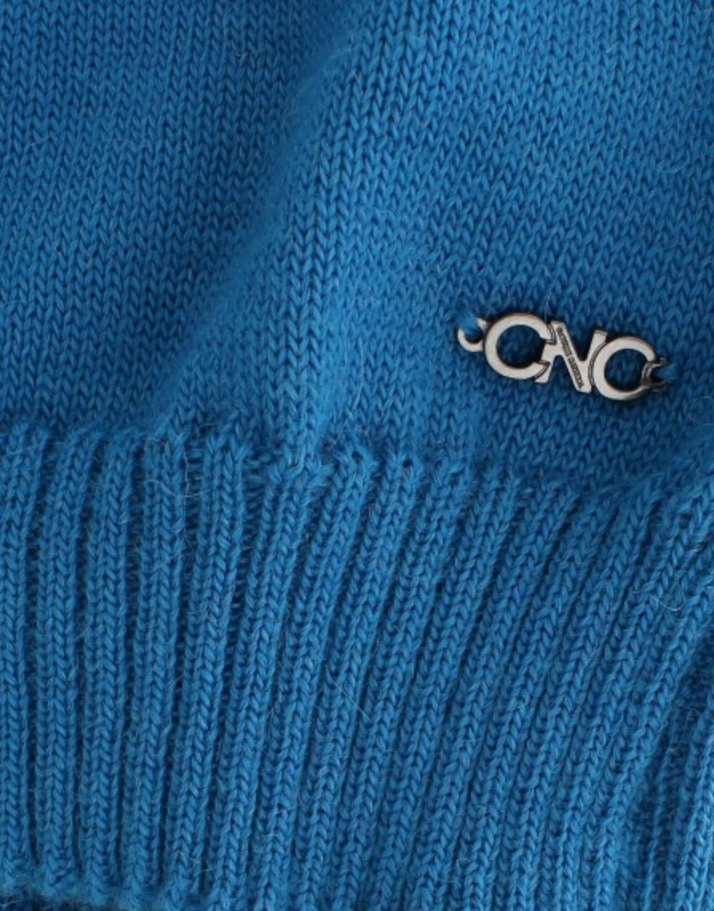 Costume National Blauer Strickpullover mit Rundhalsausschnitt