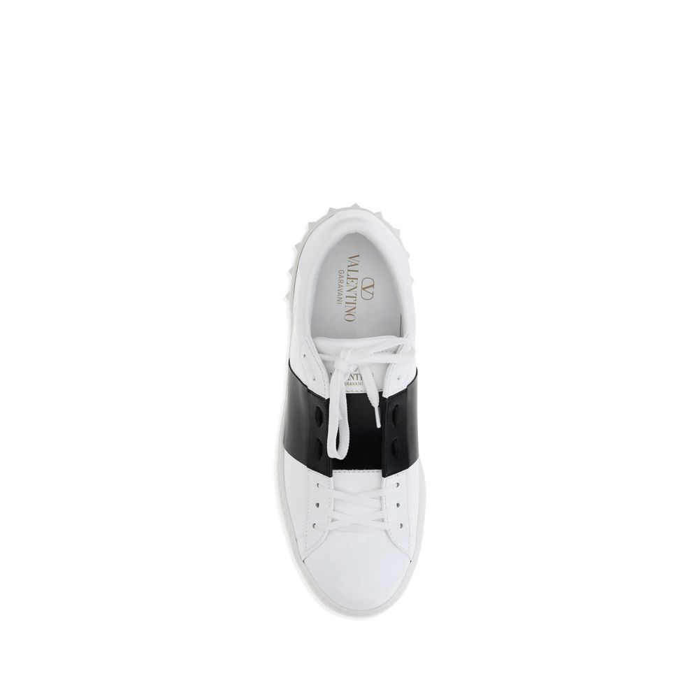 Open Sneakers