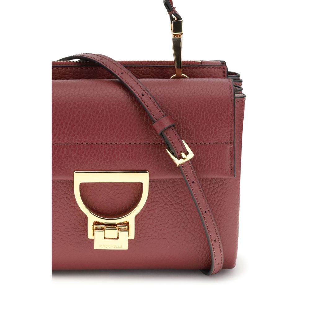 Arlettis Handbag