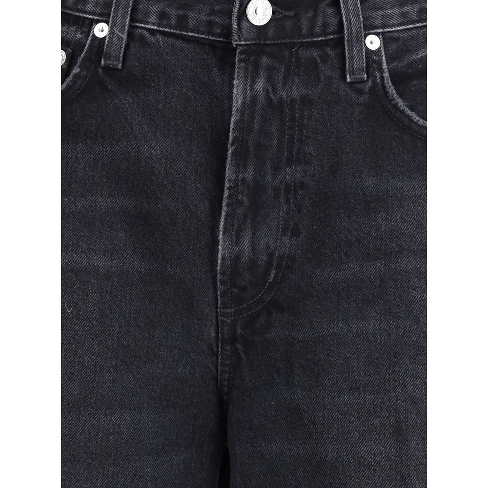 Miro Relaxed Jeans in Raine color