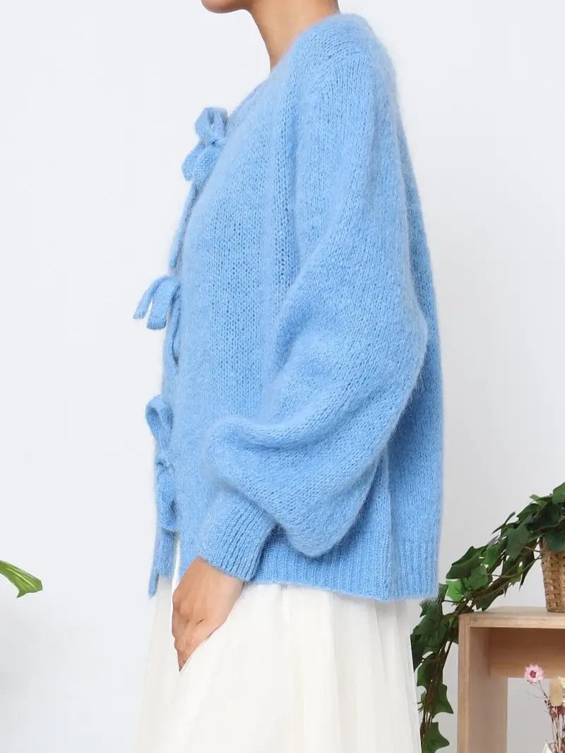 Mohair-Strickjacke mit Schleifenverschluss - Orice hellblau