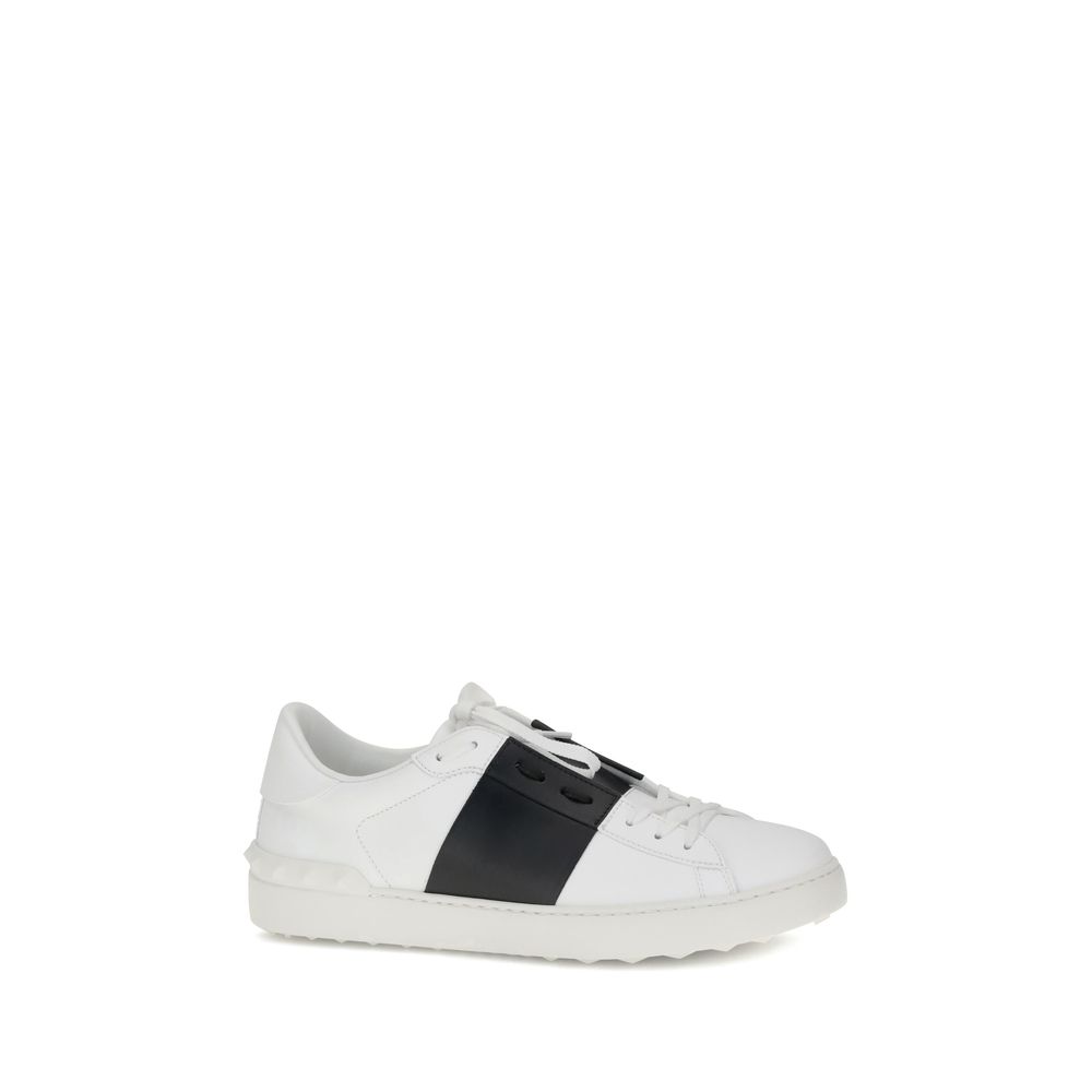 Open Sneakers