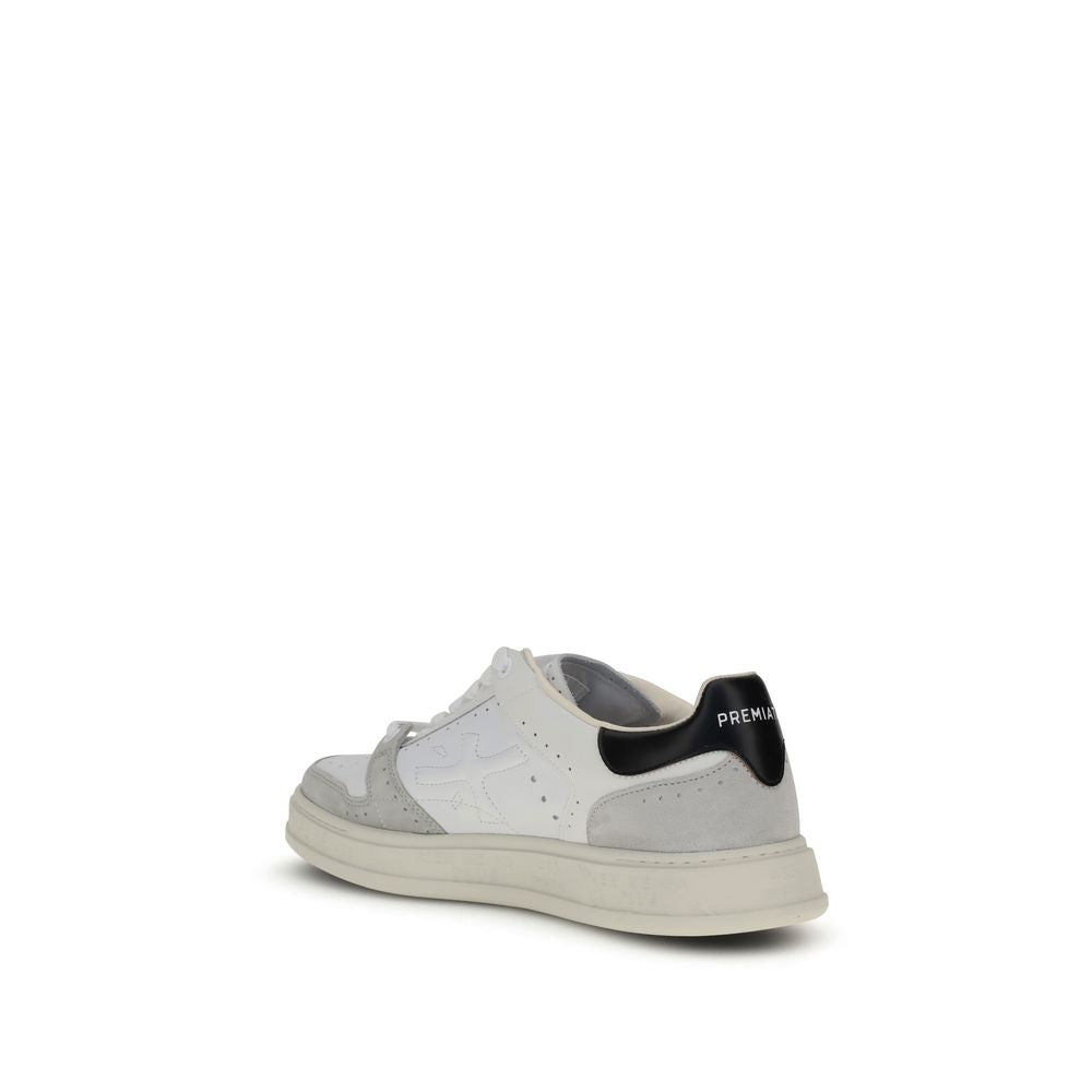 Quinn Sneakers