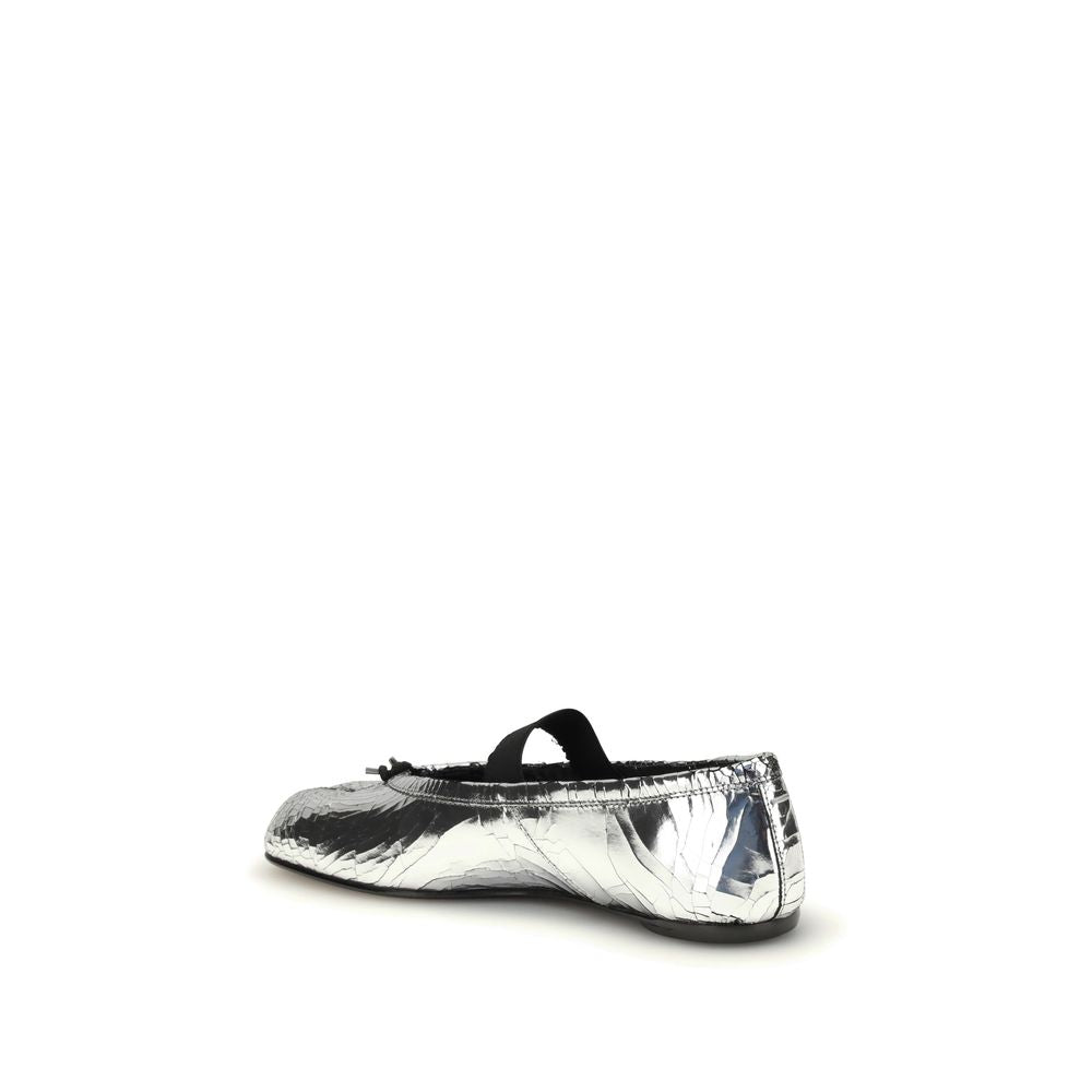 Tabi Ballerina