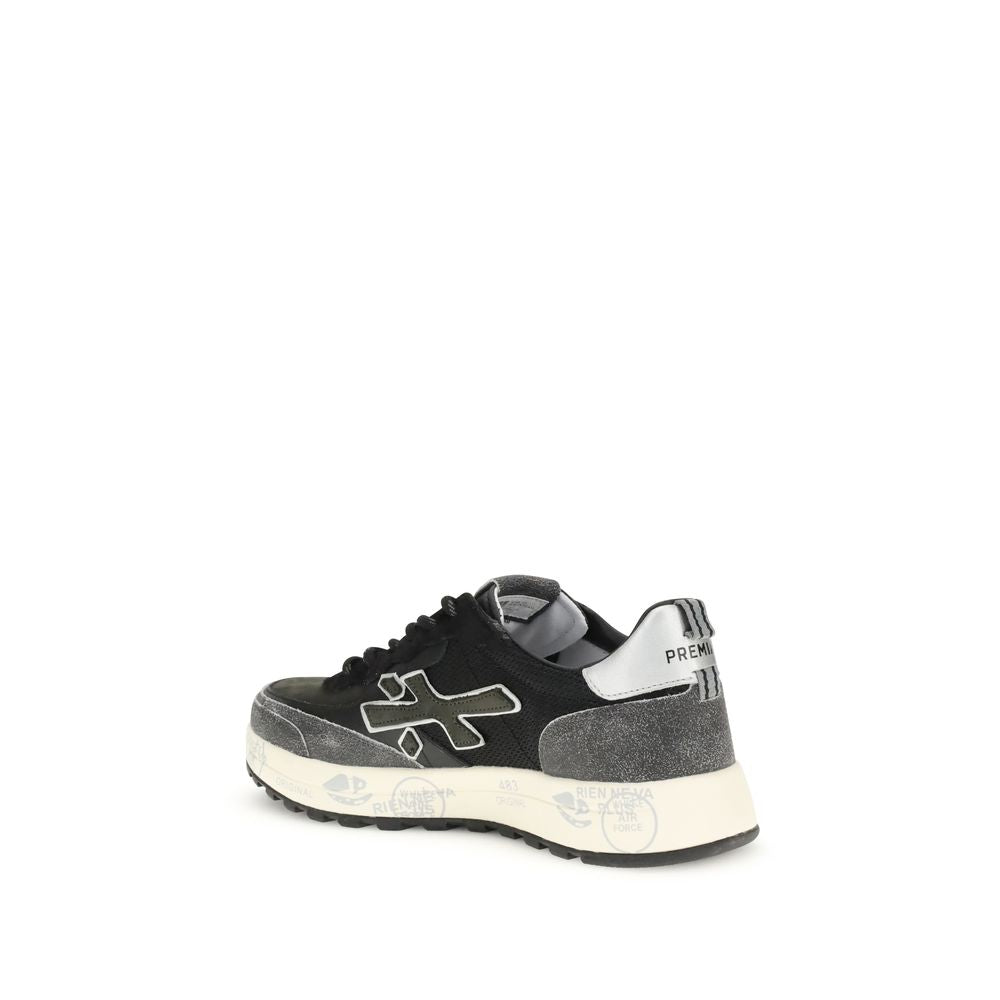 Nous Sneakers