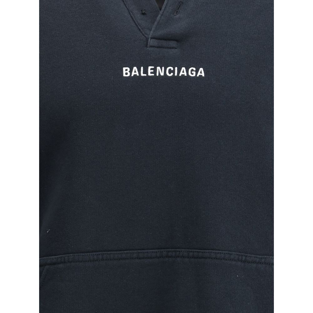Hoodie with logo