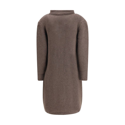 Semi-long Sweater with a front hook-and-eye closure