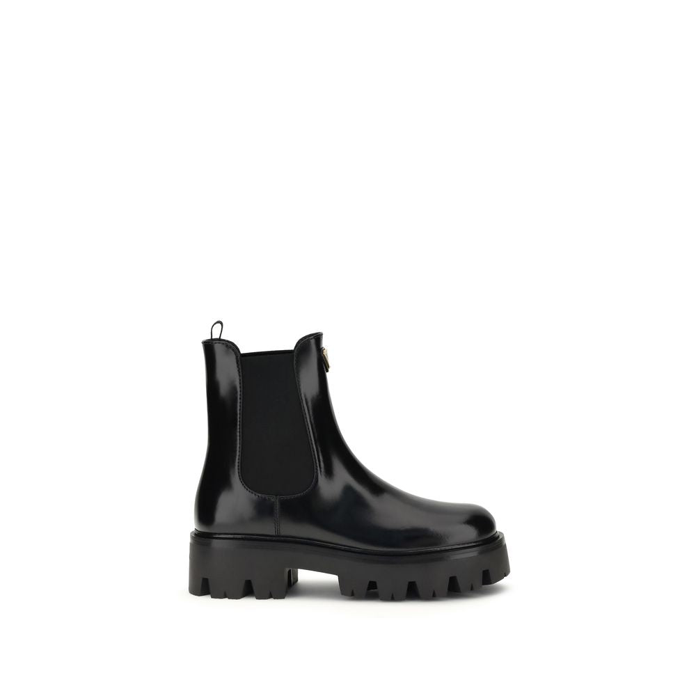 Brushed leather Ankle Boots