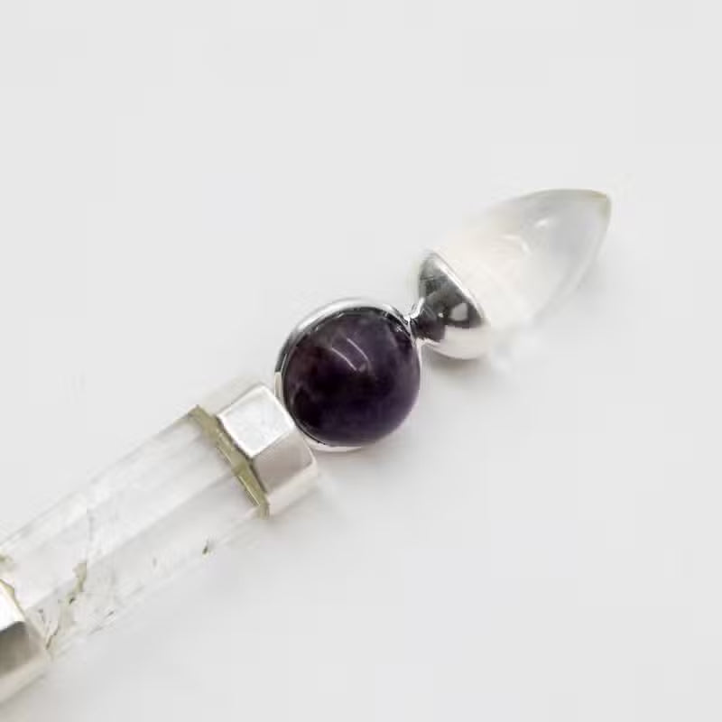 Zauberstab Axis of Grace aus Amethyst, Rosenquarz und Quarz, 12 cm